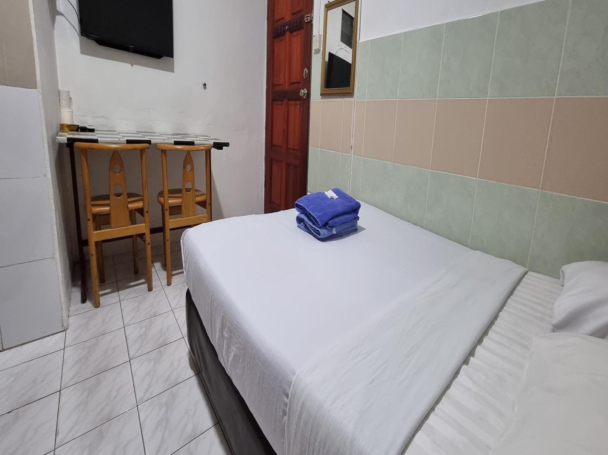 Oyo 90972 Jj Homestay Miri Eksteriør bilde
