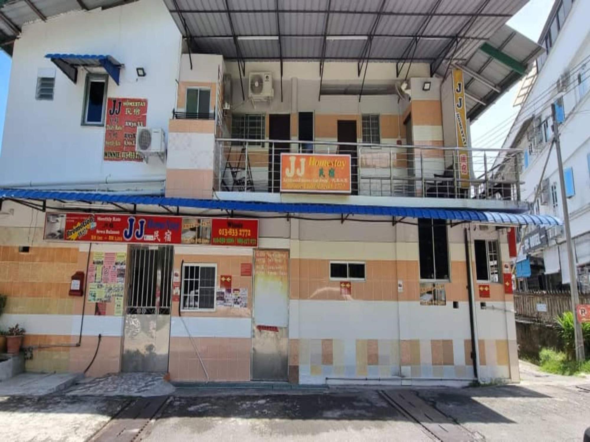 Oyo 90972 Jj Homestay Miri Eksteriør bilde