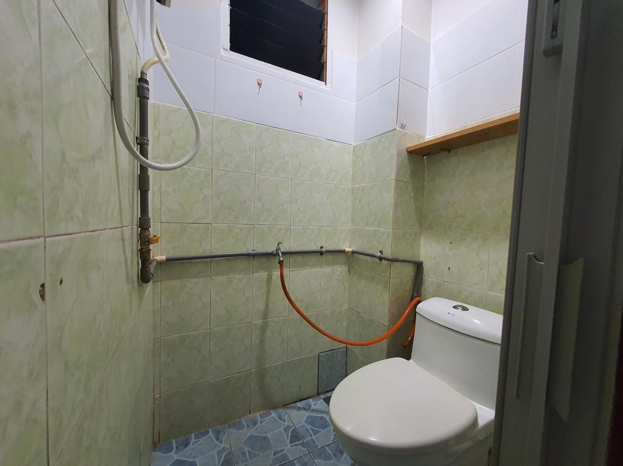 Oyo 90972 Jj Homestay Miri Eksteriør bilde