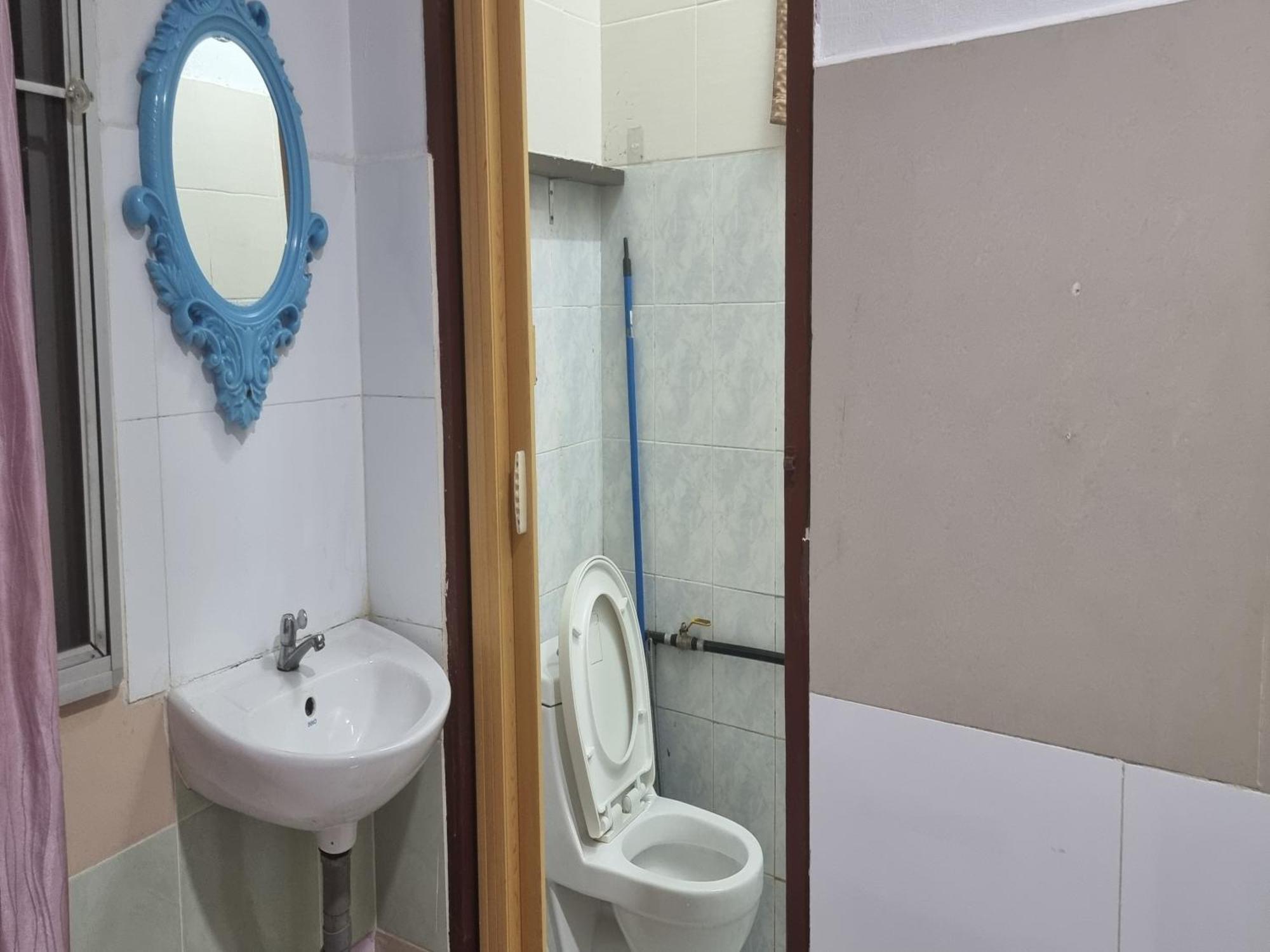 Oyo 90972 Jj Homestay Miri Eksteriør bilde